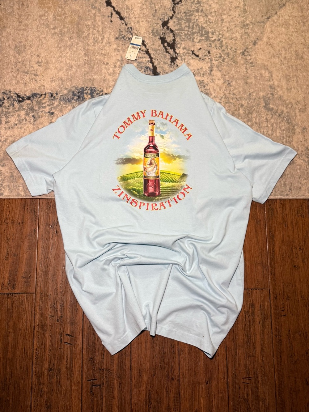 Tommy Bahama Zinfandel Zinspiration Graphic T-Shirt NWT – Men’s XL